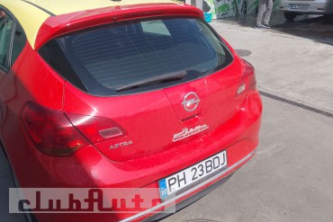 Vând Opel Astra j benzina și gpl 2014