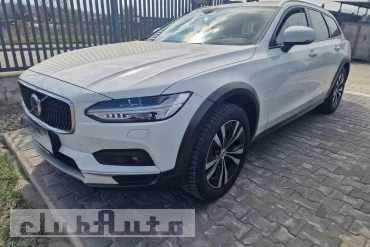 Volvo V90 Cross Country B5 4x4