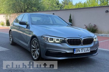 BMW Seria 5 G30 520D, interior coniac deosebit