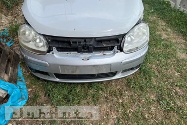 Bara fata cu spalator faruri VW Golf V