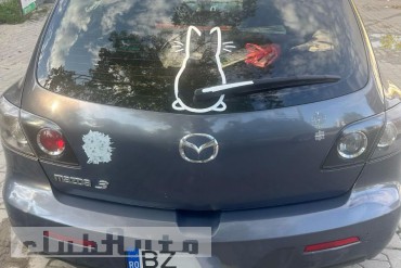 Vand Mazda 3
