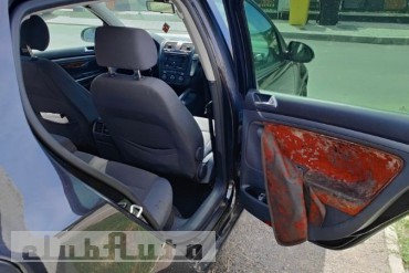 08_rear_seats